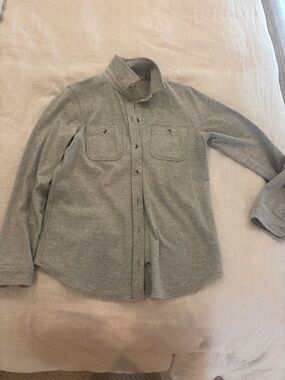 Faherty button up in light gray size small